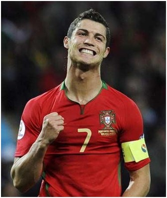 2025全国高校电竞精英联赛总决赛在北京落幕 多队争锋赢关注